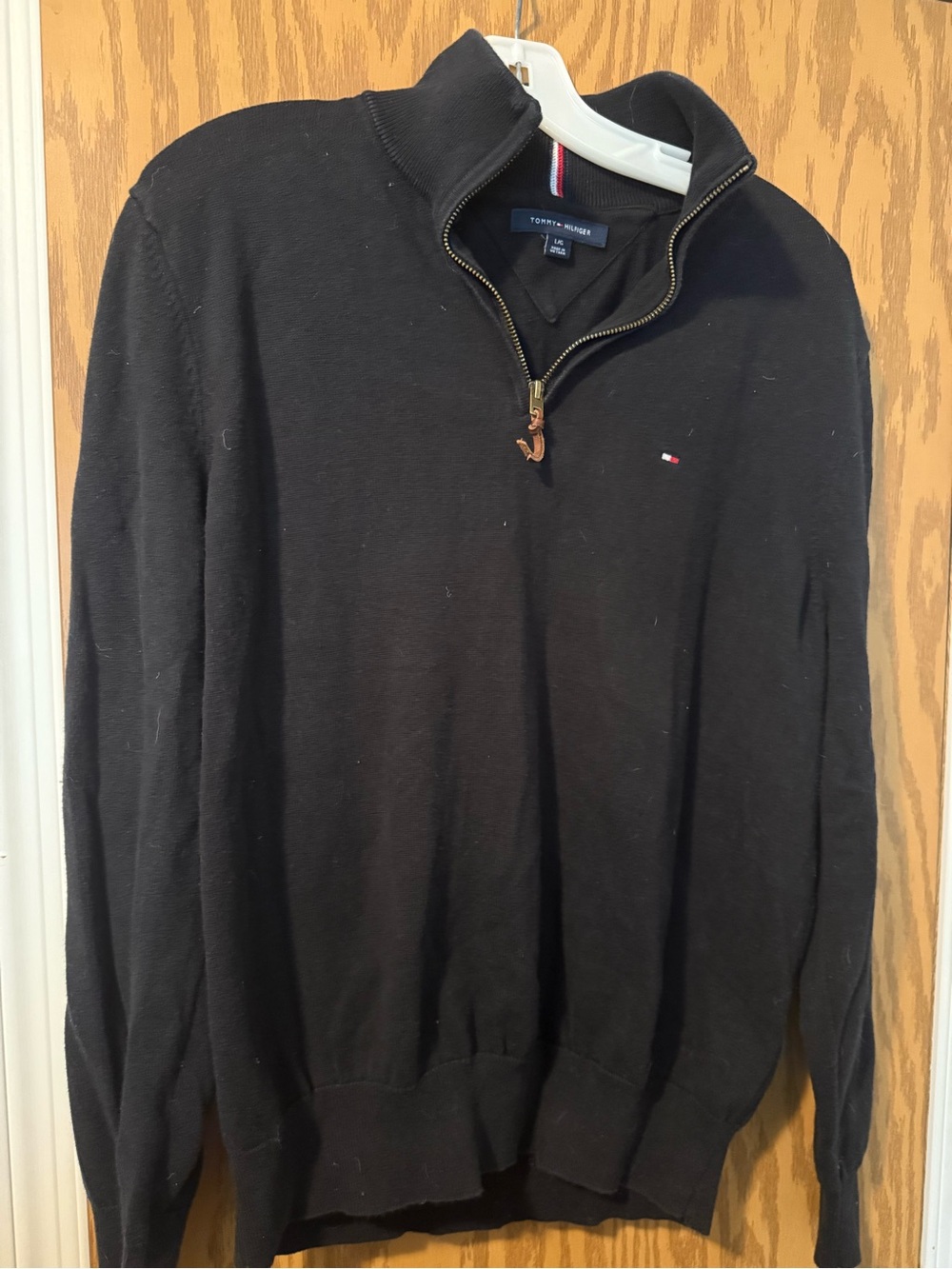 Tommy Hilfiger Men's Black Half-Zip Pullover Sweater